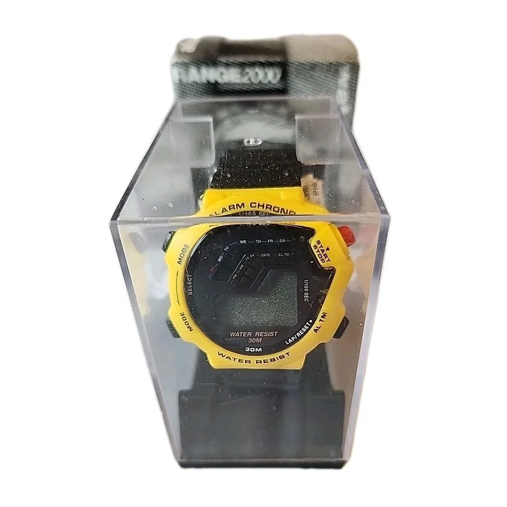 New Range2000 Digital Wristwatch Black & Yellow Water Resistant Laps New in Box